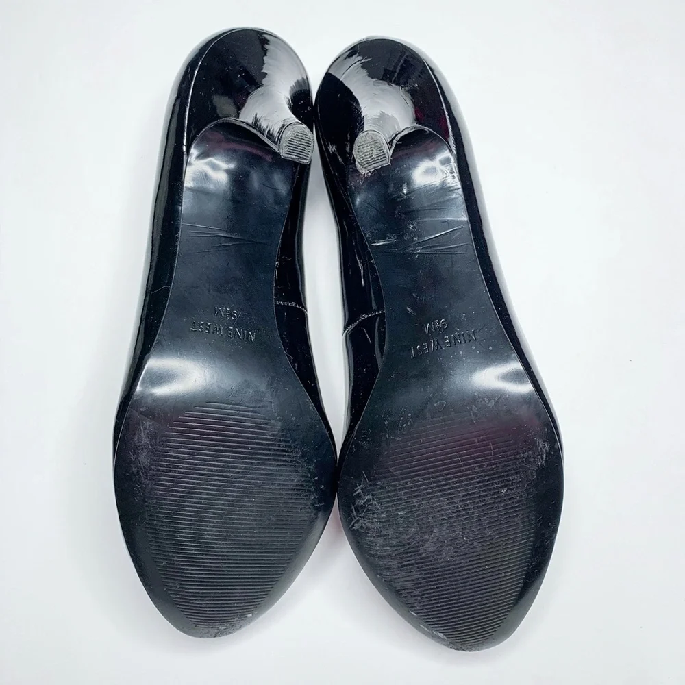 Nine West PAIGE0 Black Pumps Heels Almond Toe Shiny 9.5M Women Dressy